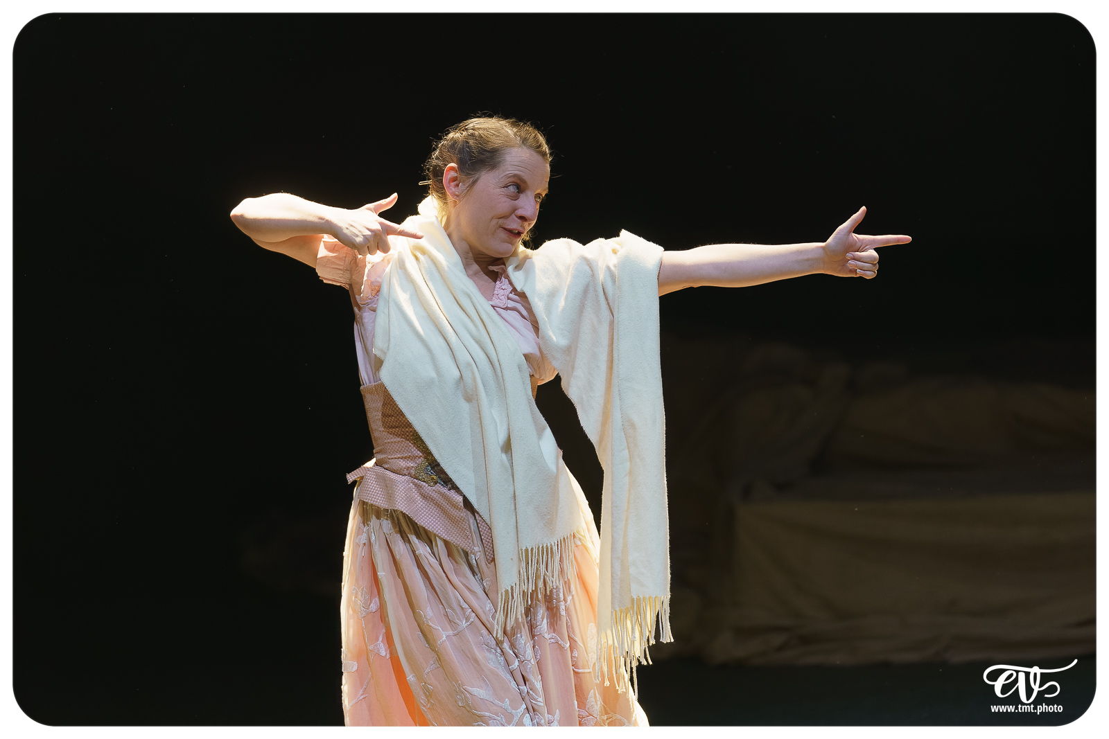 UN SONGE, UNE NUIT, L'ETE (CIE DU MATAMORE)